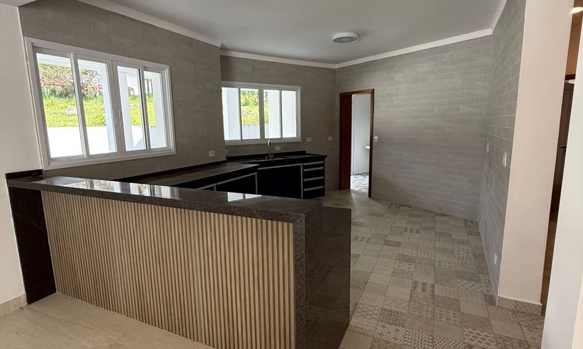 WhatsApp Image 2026-03-05 at 17.15.00 (2)