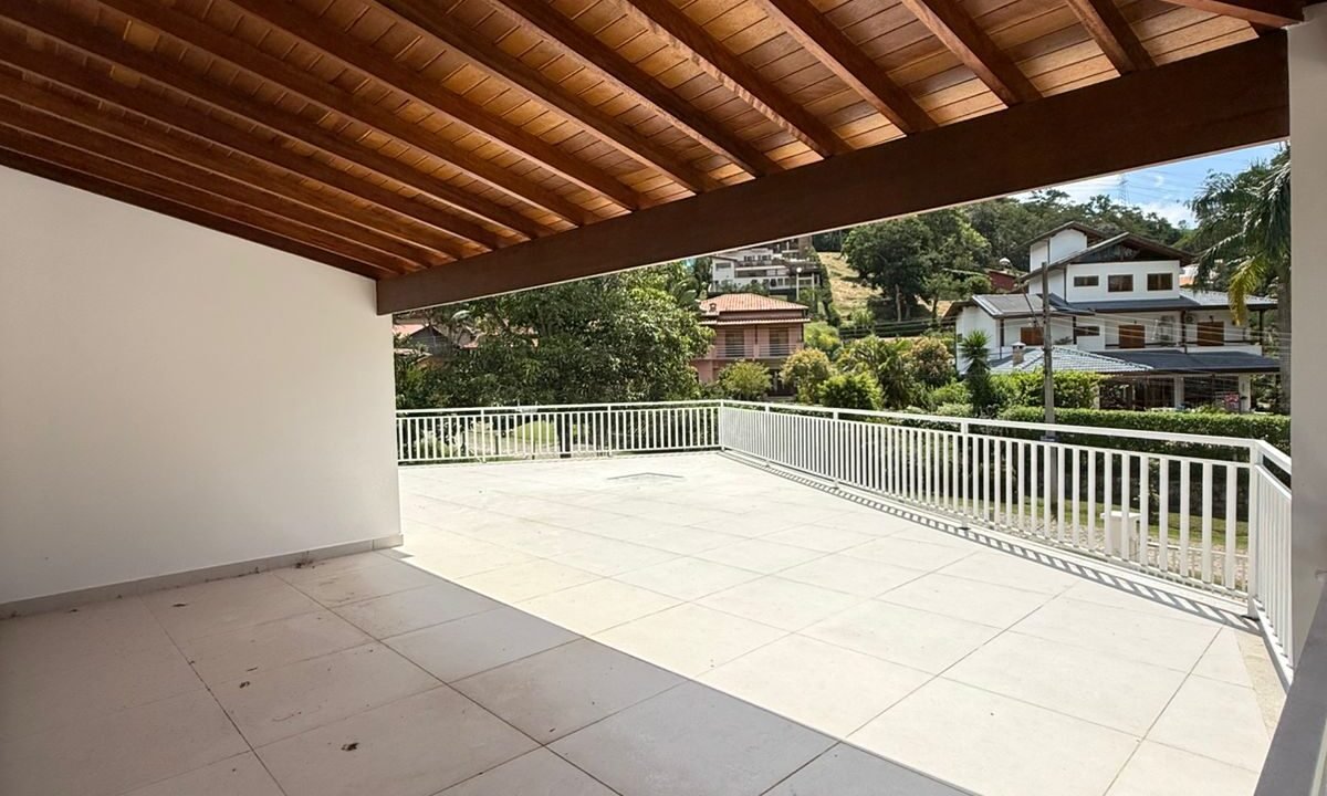 WhatsApp Image 2026-03-05 at 17.15.02