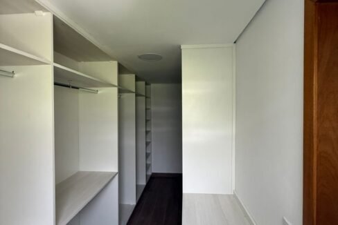 WhatsApp Image 2026-03-05 at 17.15.04 (1)