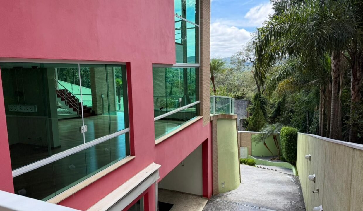 WhatsApp Image 2026-03-05 at 17.29.11 (4)