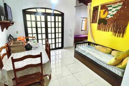 sala-cozinha-banheiro-chacara